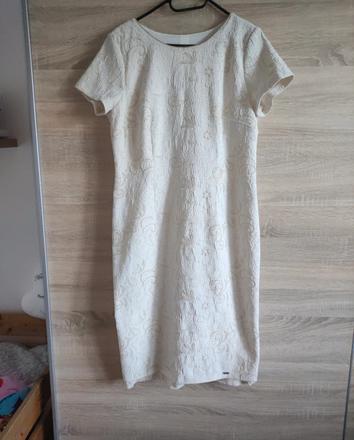 Spoločenské šaty, 44