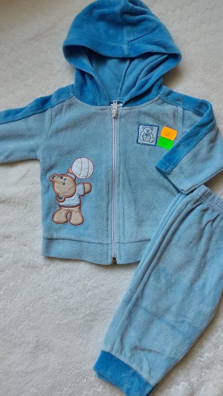 Tepláková súprava, 68