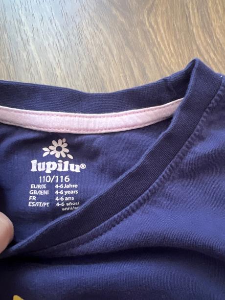 V tme svietiaci obrazok na tričku 110/116 lupilu, lupilu,110