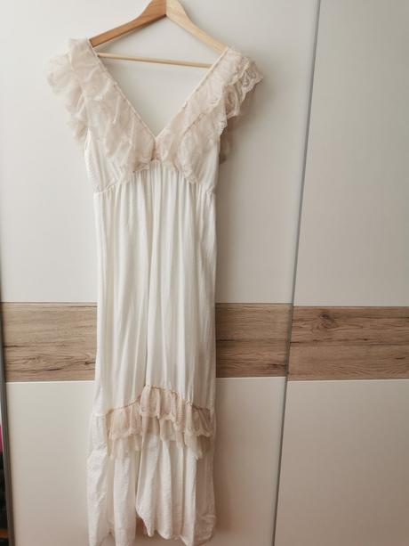 Krásne letné dlhé šaty, s