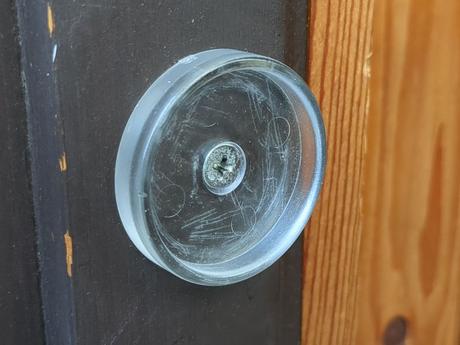 Detská kovová bezpečnostná zábrana na dvere,schody, safety 1st