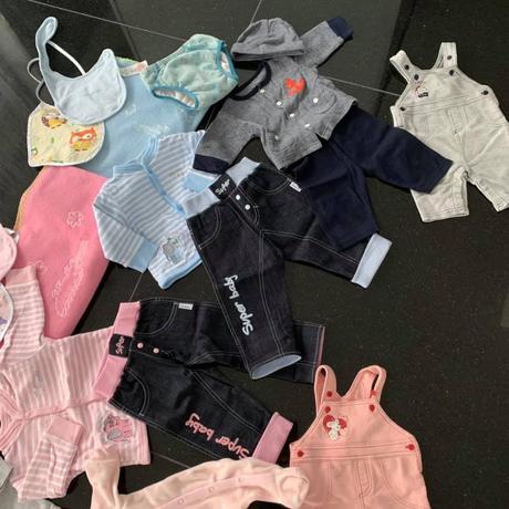 Balík oblečenia pre dvojičky bábätka, 68–80