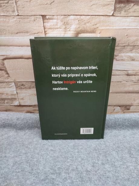 Intrigán - john hart, 