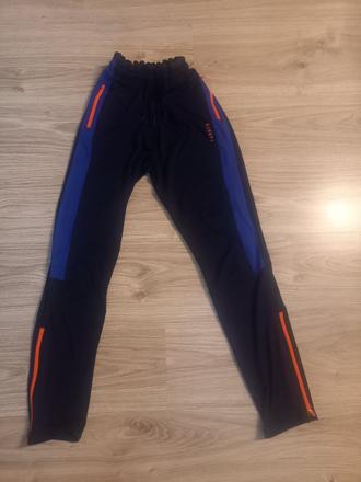 Športové tepláky, kipsta,152