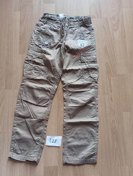 Balík next veci,veľ 128, 122–134