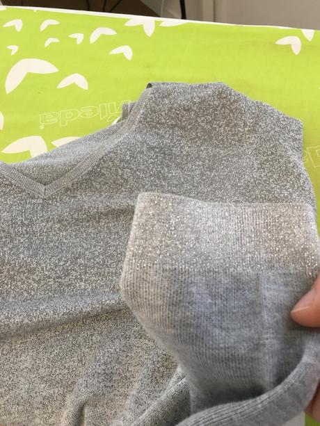 Ziarivy svetrik s veckovym vystrihom - nenoseny, camaieu,xl