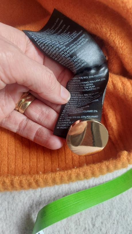 Úžasný m/l kvalitný sveter hm, h&m,l