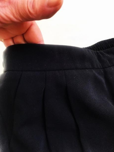 Luxusné spoločenské nohavice, reserved,m