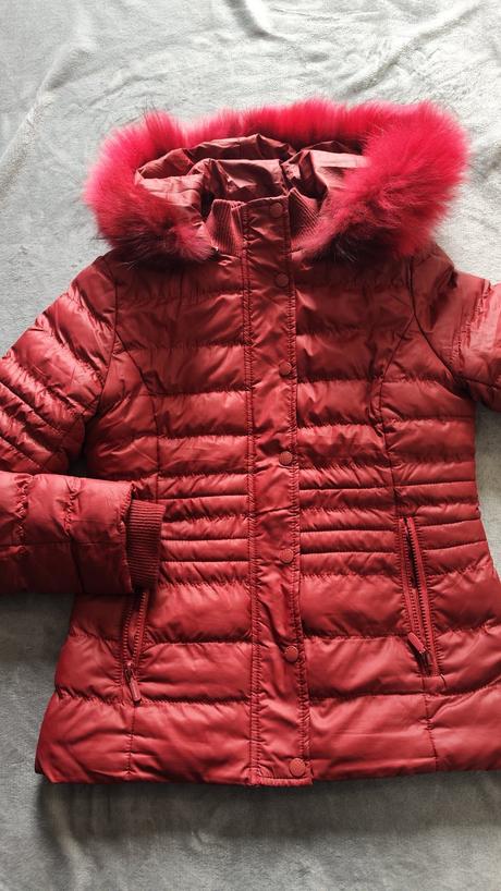 Dámska prešívaná bunda s kožušinou, velk.m, m