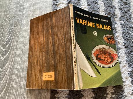 Varíme na jar-prvé vydanie 1978, 