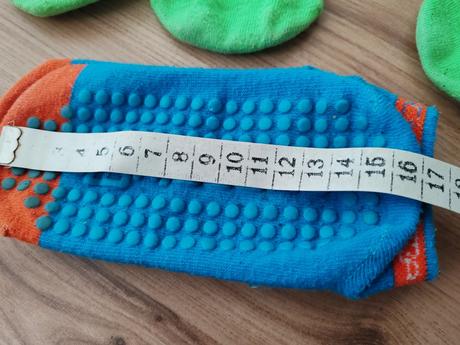 Ponožky na skákanie na trampolínach, 34