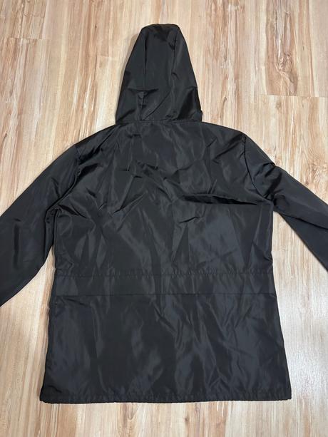 Tenučký pršiplášť, s