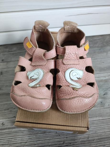 Tikki barefoot nido leather sandale sara, tikki,25