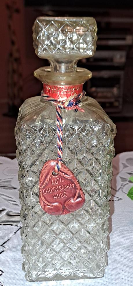 Staré pohare,popolnik, 