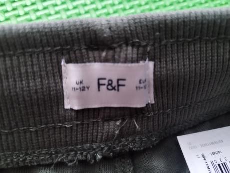 Kraťasy, f&f,152
