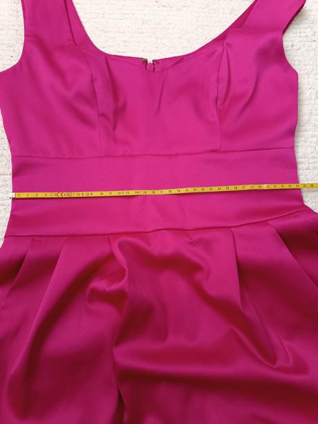 Puzdrové šaty, f&f,36