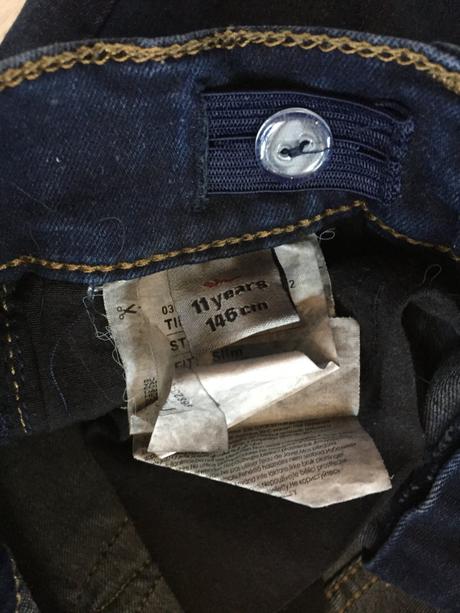 Chlapčenske slim rifle 10-11 rokov, 146