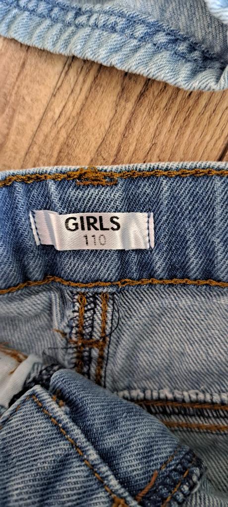 Balík krátke nohavice, 110