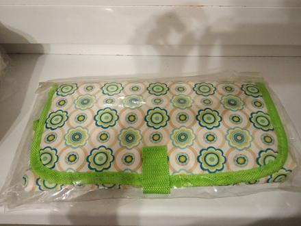 Nepremokava cestovna prebalovacia podlozka, 