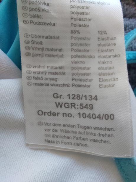 Plavkovy vrch +šiltovka gap gratis, sanrio,134