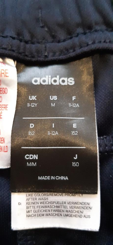 Šortky, adidas,152