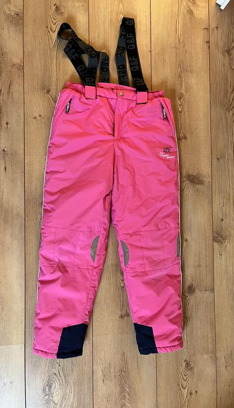 Dievčenské oteplovačky, 176