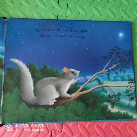 Twinkle twink little star,