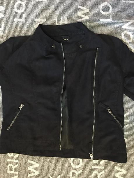 Dievcenska bunda 10-12 rokov, 146