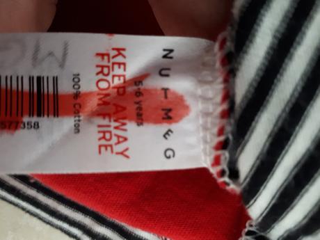 Tričko so zaľúbenými sobíkmi, nutmeg,110