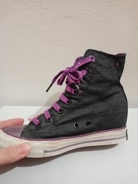 Tenisky na klinovom opätku, 35