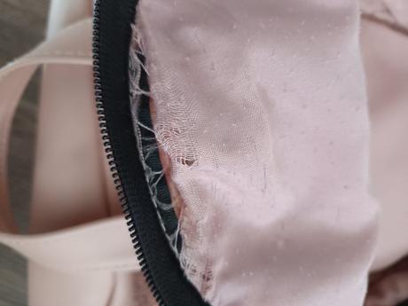 Zara ruksaky/ladvinky/ tašky, 