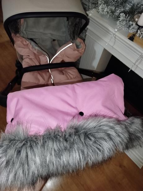 Teplučký huňaty rukávnik s kožušinkou,