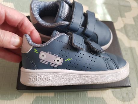 Adidas tenisky, adidas,21