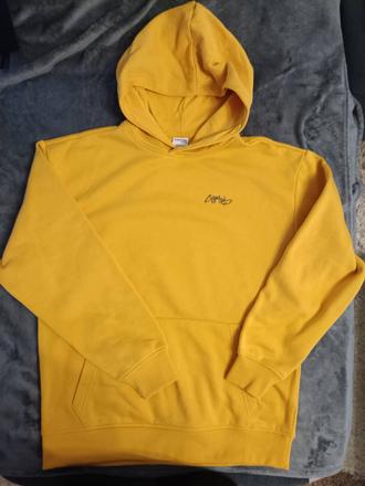 Len vypratá mikina, chapter young,158