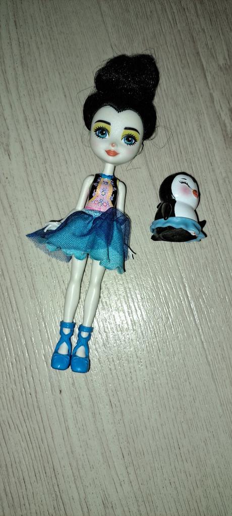 Enchantimal bábika 3,