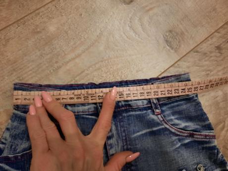 Riflová sukňa, 116