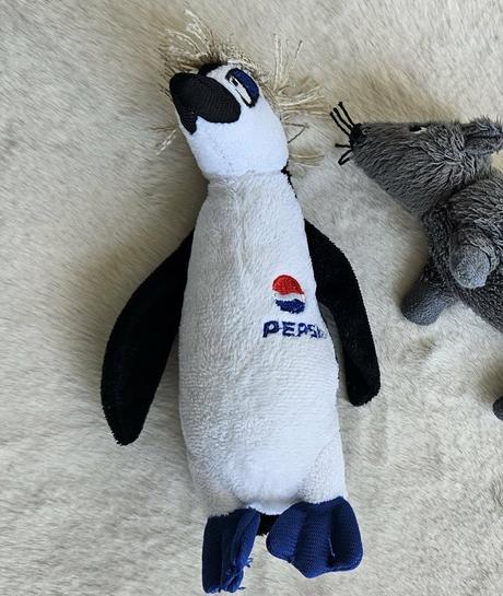 Plysova hracka tucniak, 