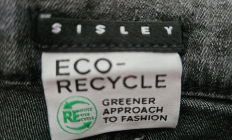 Rifľové čierne kraťasy pre chlapca, sisley,128