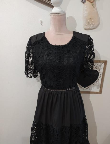 Krajkove šaty, l / m