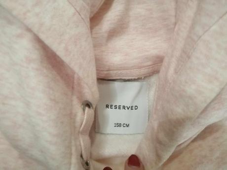 Mikinka, reserved,158