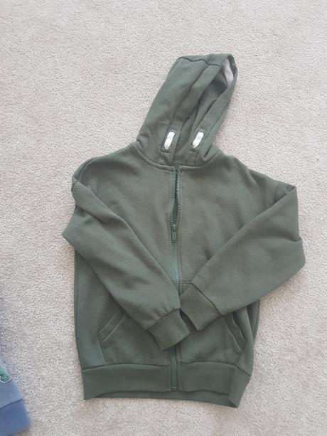 Mikiny, reserved,128