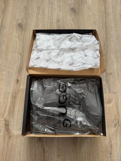 Nikdy nenosene ugg, ugg,40