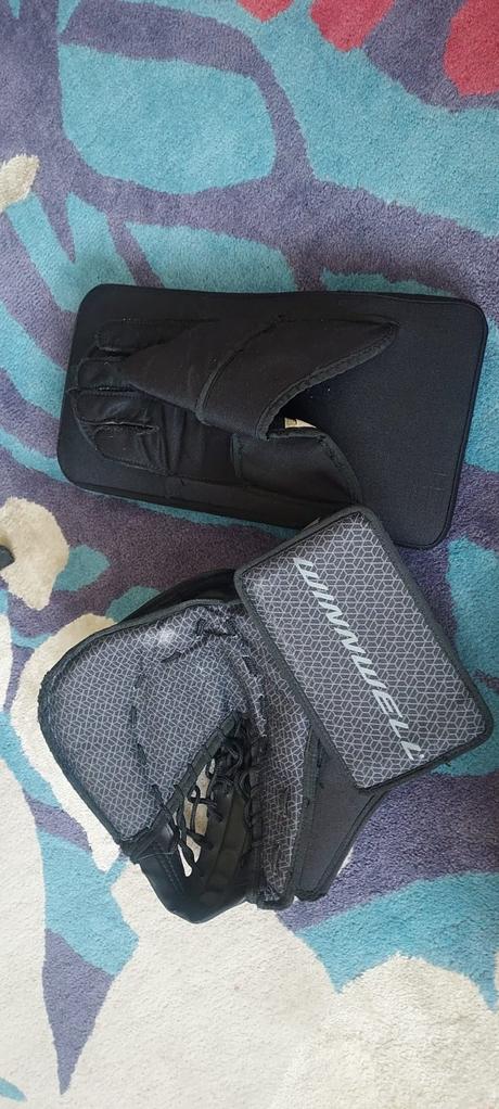 Brankárska výstroj hokejbal winnwell - super stav, 140