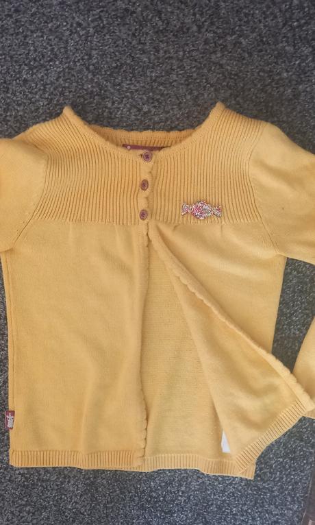 Svetrik, sergent major,122