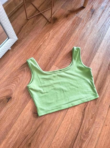 Zelený crop top, s