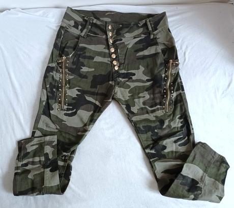 Pudlové maskáče, 38