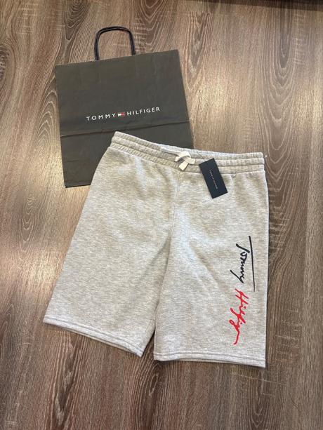 Tommy hilfiger nove kratasy na 14-16 rokov, tommy hilfiger,164