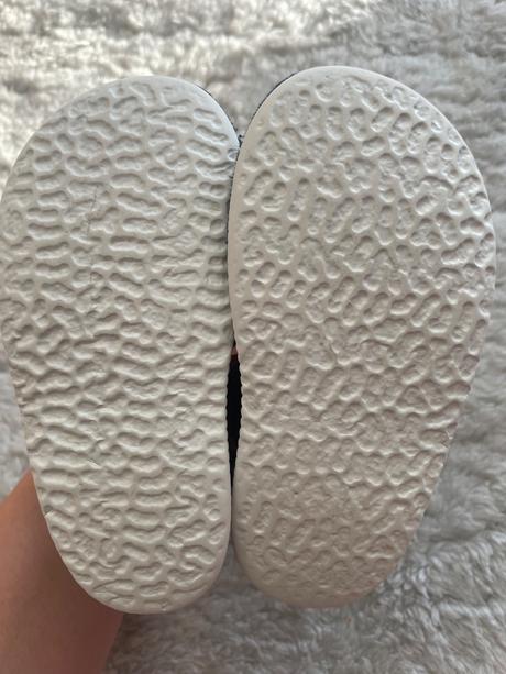 Papucky rak 23, rak,23