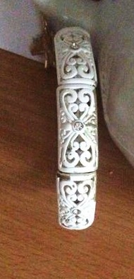 Náramok v dizajne čipky, 