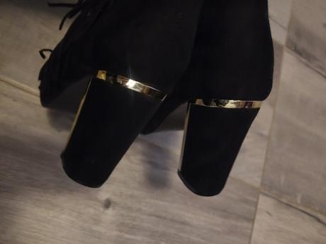 Semišové kotníkové čižmičky, 38